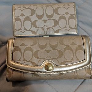 Coach Trifold Wallet w/ Checkbook cover